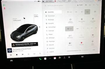 Tesla Model 3 2020 - Thumbnail 11