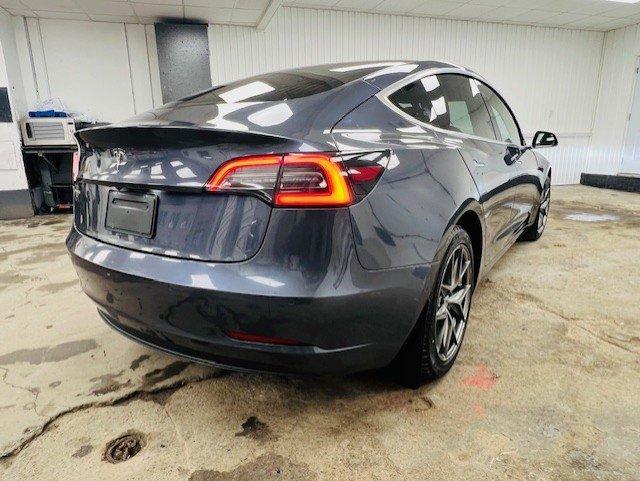 Tesla Model 3 2020 - Image 5