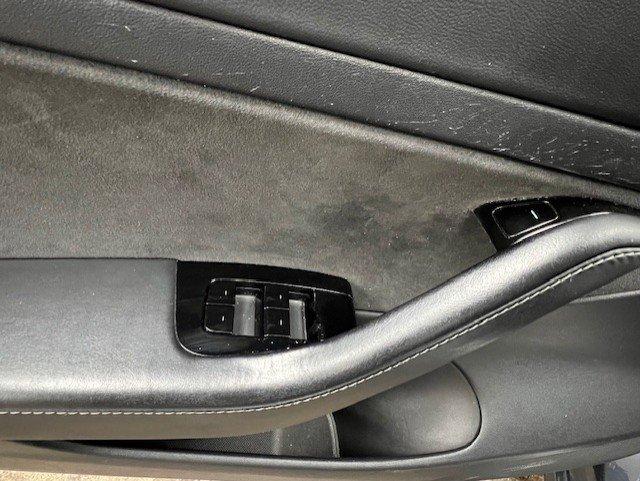Tesla Model 3 2020 - Image 16