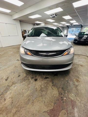 Chrysler Pacifica 2019 - Thumbnail 2
