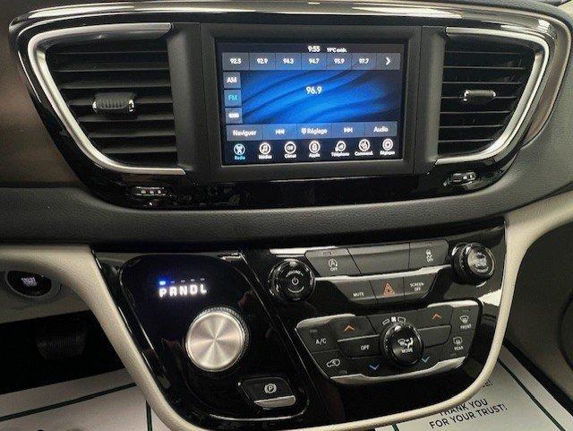 Chrysler Pacifica 2019 - Image 18