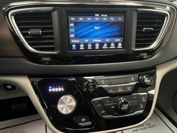 Chrysler Pacifica 2019 - Thumbnail 18
