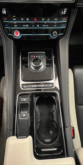 Jaguar F-PACE 2019 - Thumbnail 21