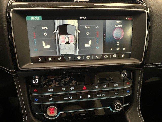 Jaguar F-PACE 2019 - Image 18