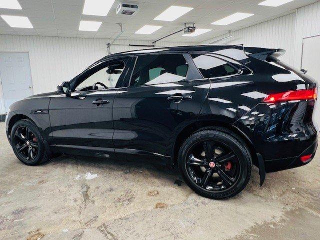 Jaguar F-PACE 2019 - Image 10
