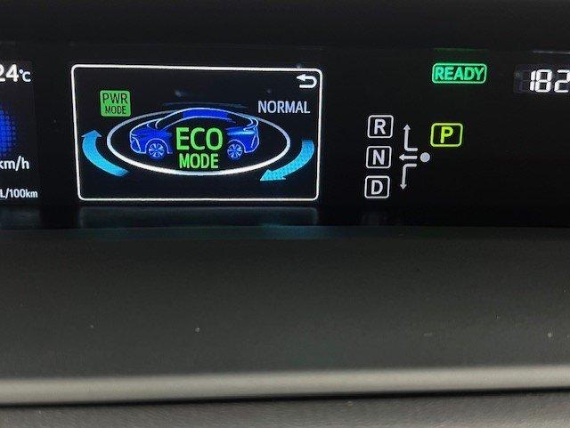 Toyota Prius Prime 2021 - Image 21