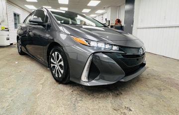 Toyota Prius Prime 2021 - Thumbnail 3
