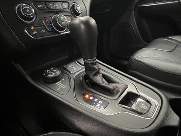 Jeep Cherokee 2020 - Thumbnail 27