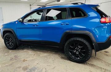 Jeep Cherokee 2020 - Thumbnail 10