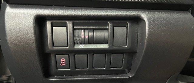 Subaru Impreza 2019 - Image 22