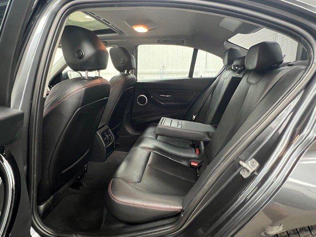 BMW 320i 2015 - Image 28