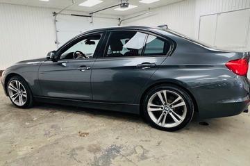 BMW 320i 2015 - Thumbnail 9