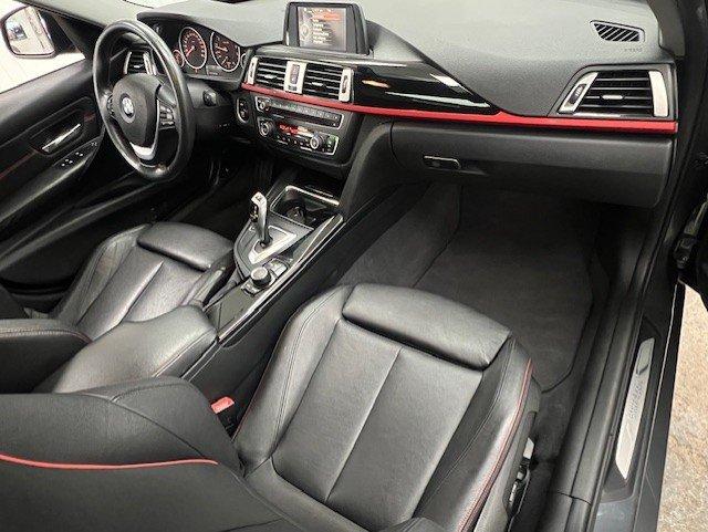 BMW 320i 2015 - Image 29
