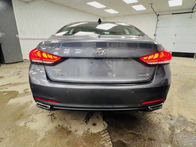 Hyundai Genesis 2015 - Image 7