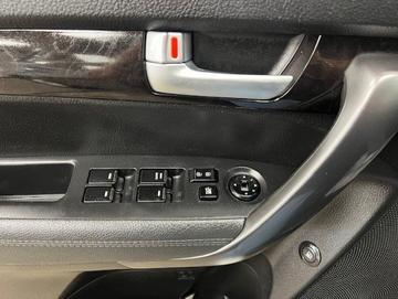Kia Sorento 2015 - Thumbnail 23