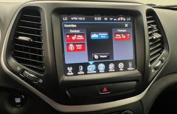Jeep Cherokee 2018 - Thumbnail 19