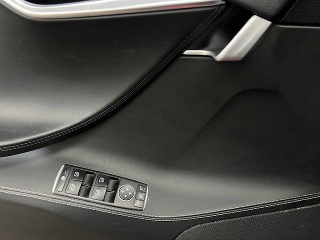 Tesla Model S 2014 - Image 19
