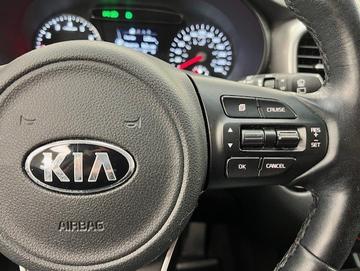Kia Sorento 2017 - Thumbnail 15