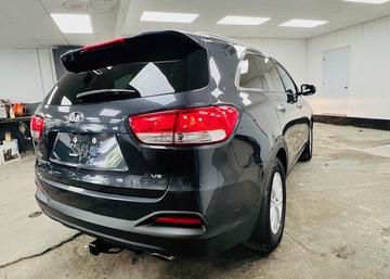 Kia Sorento 2017 - Thumbnail 7