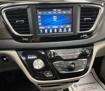 Chrysler Pacifica 2019 - Thumbnail 17