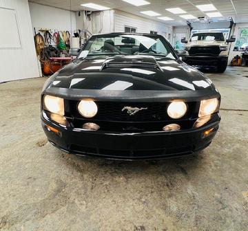 Ford Mustang 2007 - Thumbnail 2