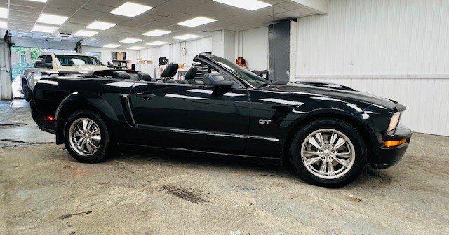 Ford Mustang 2007 - Image 5