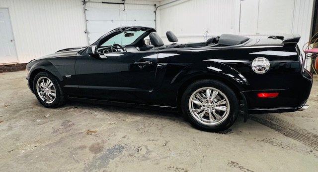 Ford Mustang 2007 - Image 9