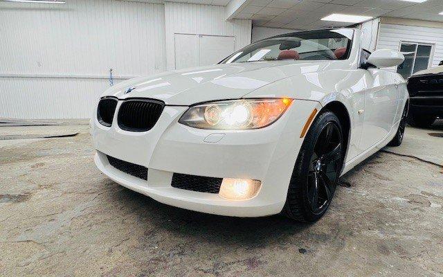 BMW 335i 2008 - Image 1