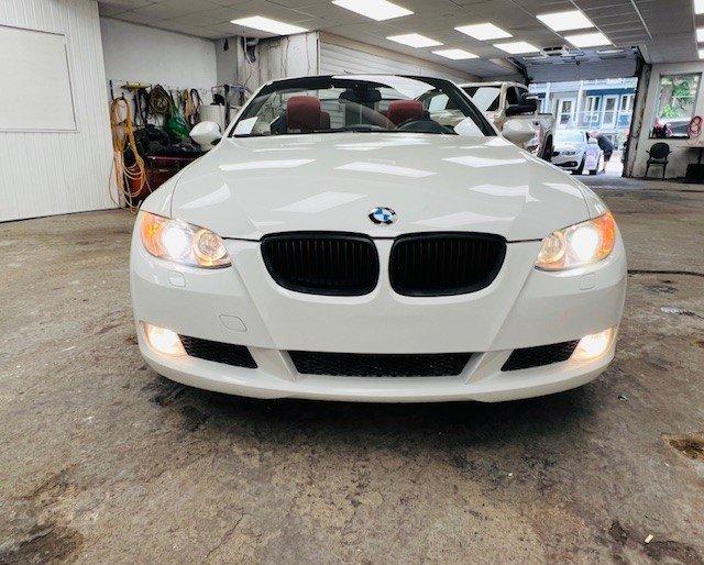 BMW 335i 2008 - Image 2