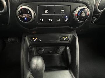 Hyundai Tucson 2013 - Thumbnail 16