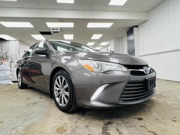 Toyota Camry Hybrid 2015 - Thumbnail 3