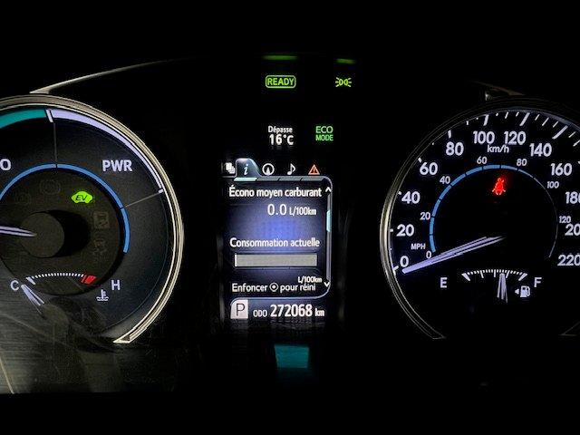 Toyota Camry Hybrid 2015 - Image 11