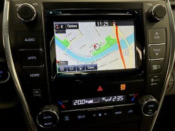 Toyota Camry Hybrid 2015 - Thumbnail 16