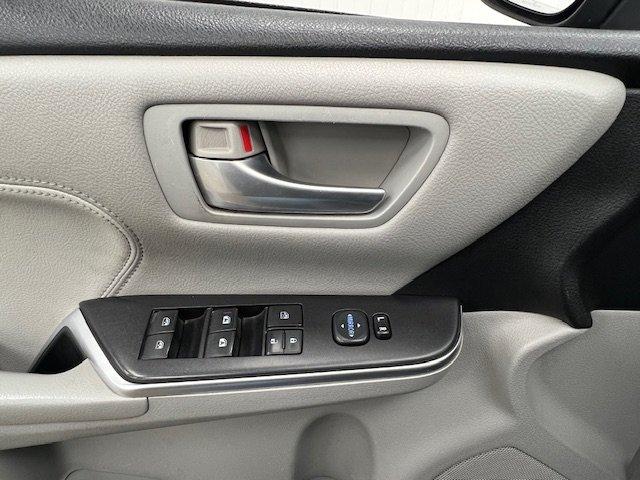 Toyota Camry Hybrid 2015 - Image 20