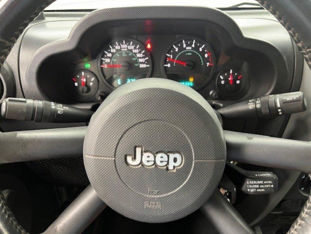 Jeep Wrangler 2009 - Image 11