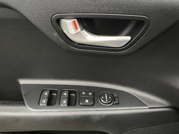 Kia Rio 2020 - Thumbnail 25