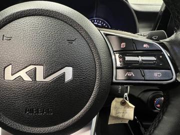 Kia FORTE 2023 - Thumbnail 15