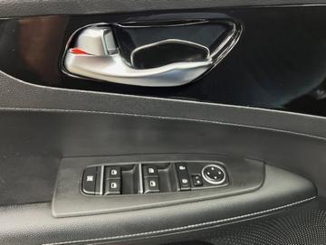 Kia FORTE 2023 - Thumbnail 26