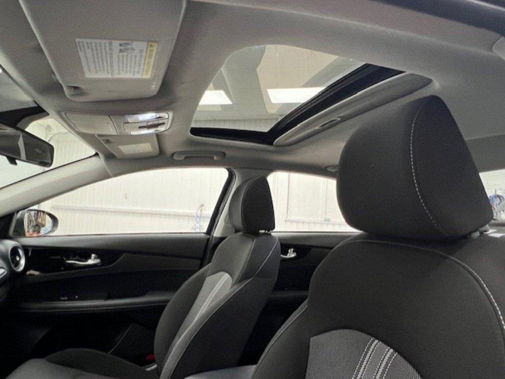 Kia FORTE 2023 - Image 31