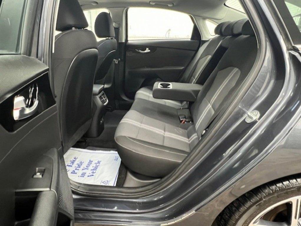 Kia FORTE 2023 - Image 32