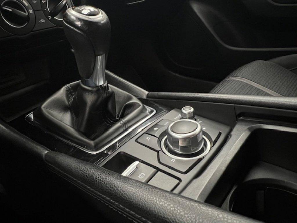 Mazda Mazda3 2017 - Image 22