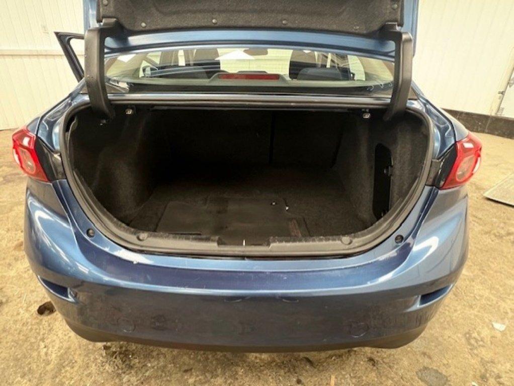 Mazda Mazda3 2017 - Image 32