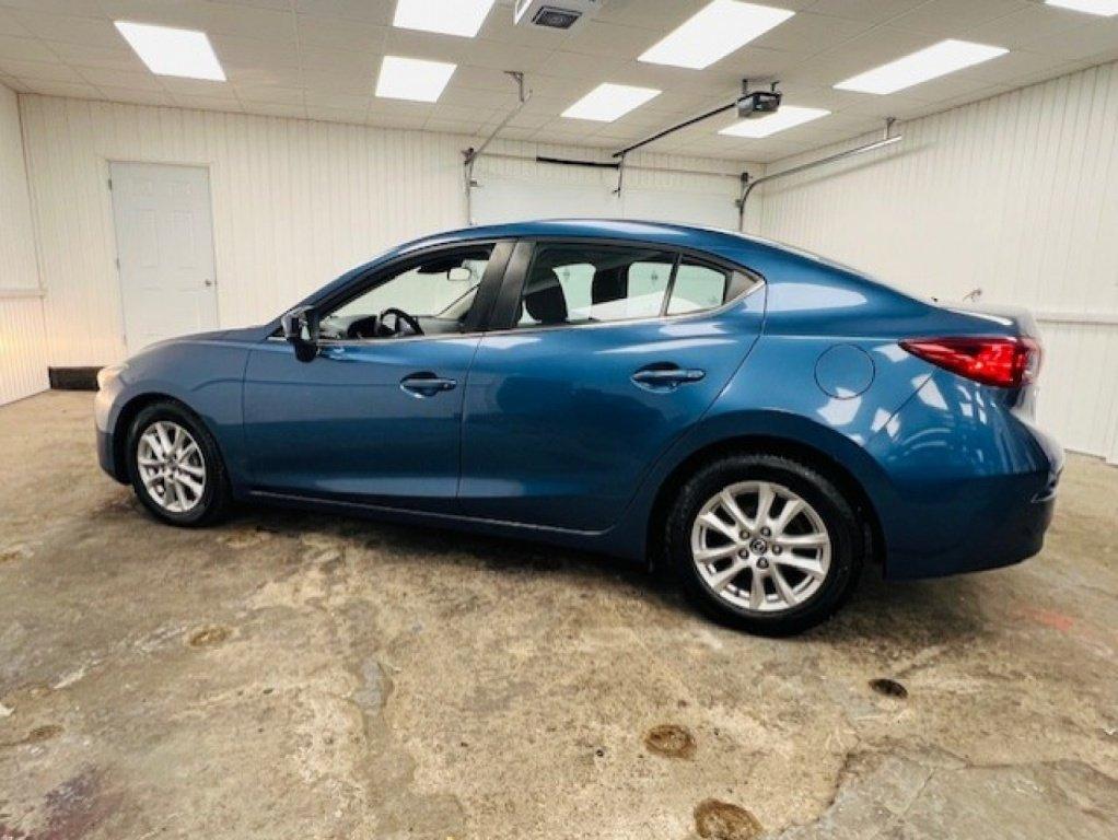 Mazda Mazda3 2017 - Image 10