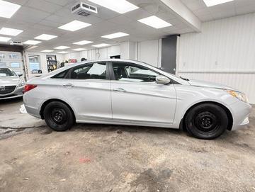 Hyundai Sonata 2012 - Thumbnail 5