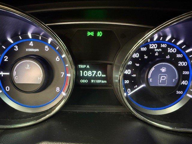 Hyundai Sonata 2012 - Image 13