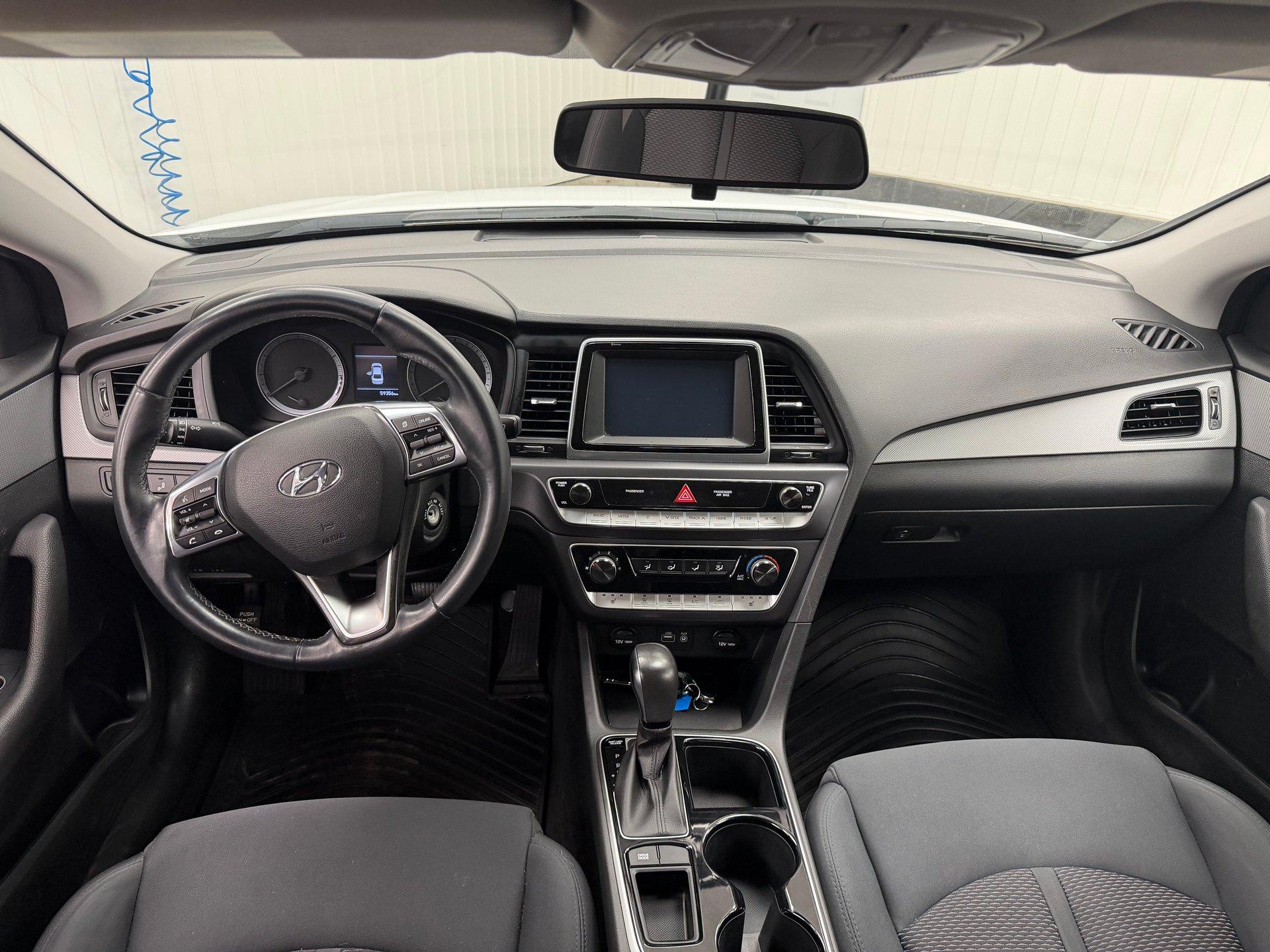Hyundai Sonata 2018 - Image 11