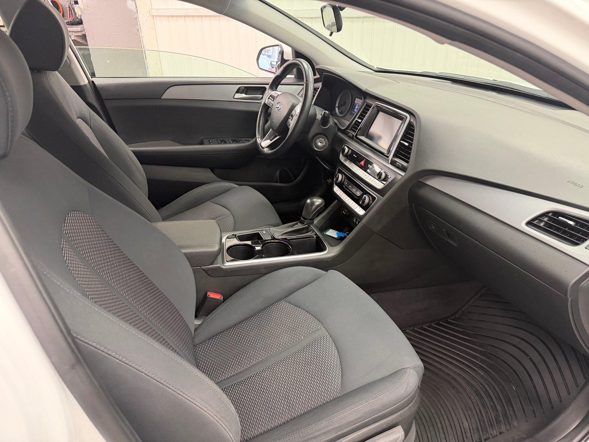 Hyundai Sonata 2018 - Image 26