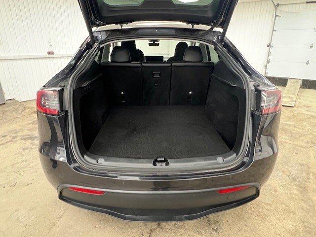 Tesla Model Y 2024 - Image 28