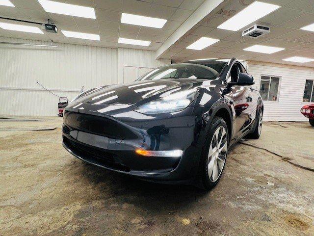 Tesla Model Y 2024 - Image 1