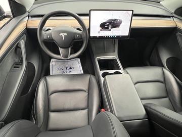 Tesla Model Y 2024 - Thumbnail 13